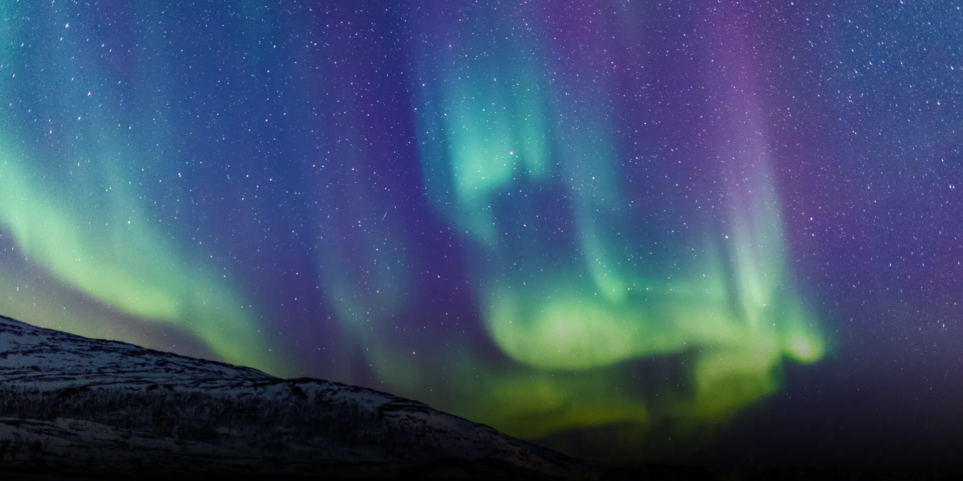 BÜYÜLEYİCİ KUZEY IŞIKLARI & LAPLAND 3 GECE 4 GÜN