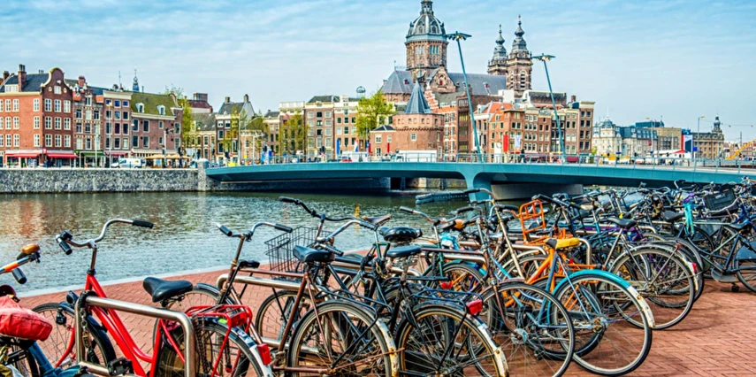 Avrupa'nın Kalbi Benelux & Paris Turu Ajet Havayolları İle 7 Gece 8 Gün Promosyon (FRA-RTM)